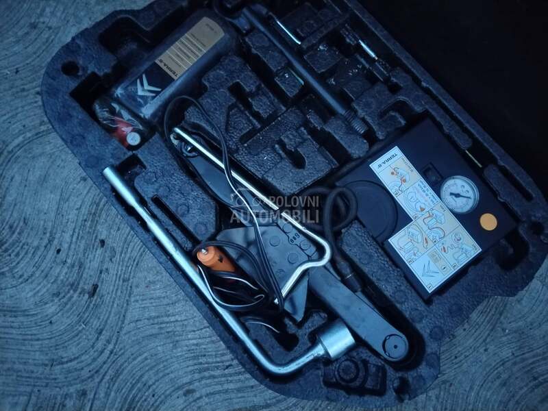 Set rezervnog točka