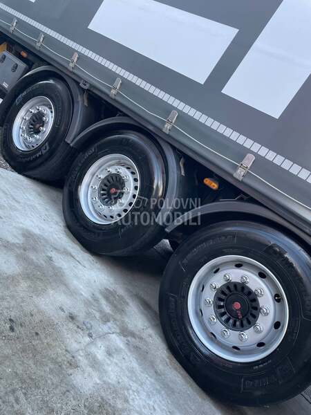 Schwarzmuller J Serie