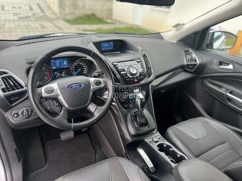 Ford Kuga 