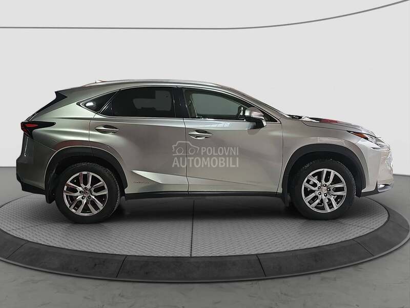 Lexus NX AWD/ODLIČAN/LUX