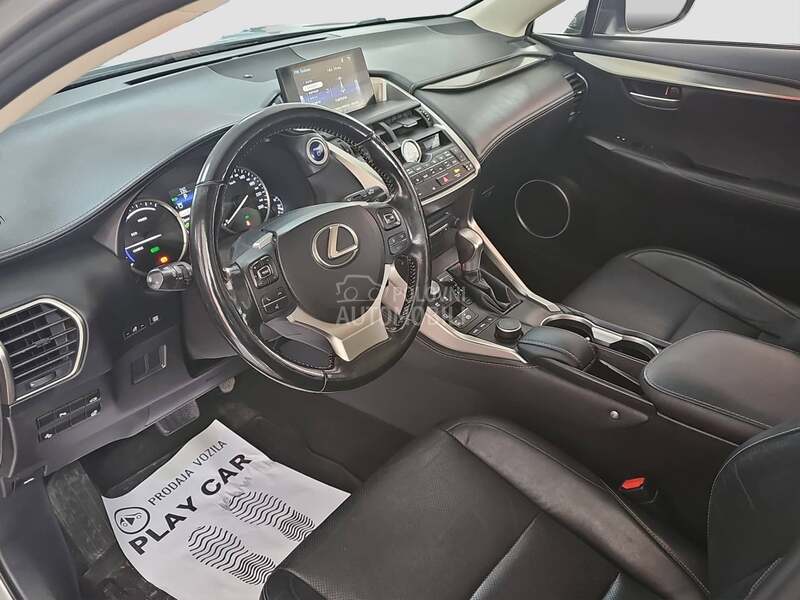 Lexus NX AWD/ODLIČAN/LUX