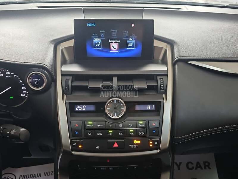 Lexus NX AWD/ODLIČAN/LUX