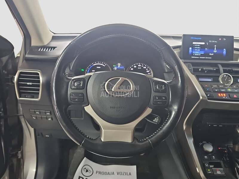 Lexus NX AWD/ODLIČAN/LUX