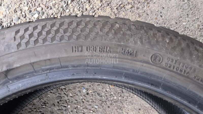 Continental 225/45 R18 Zimska