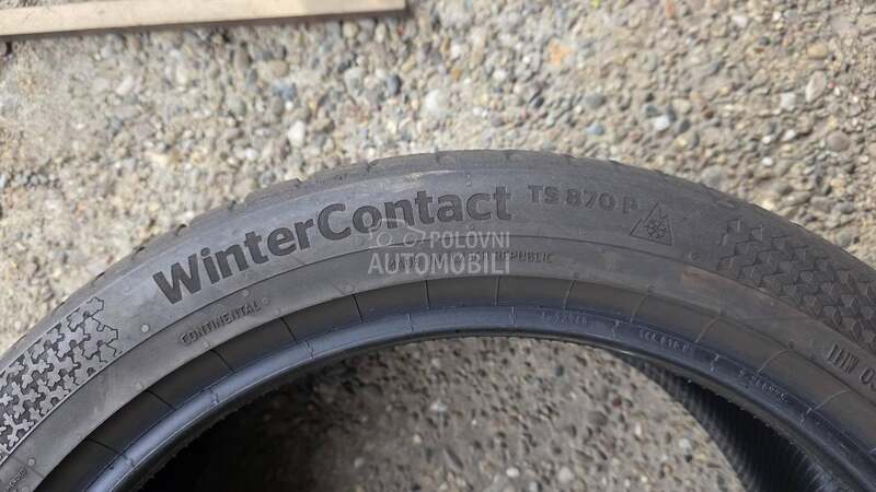 Continental 225/45 R18 Zimska