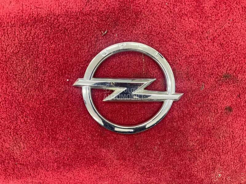 znak gepek vrata karavan