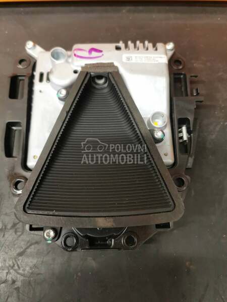 Prednja kamera Autopilot