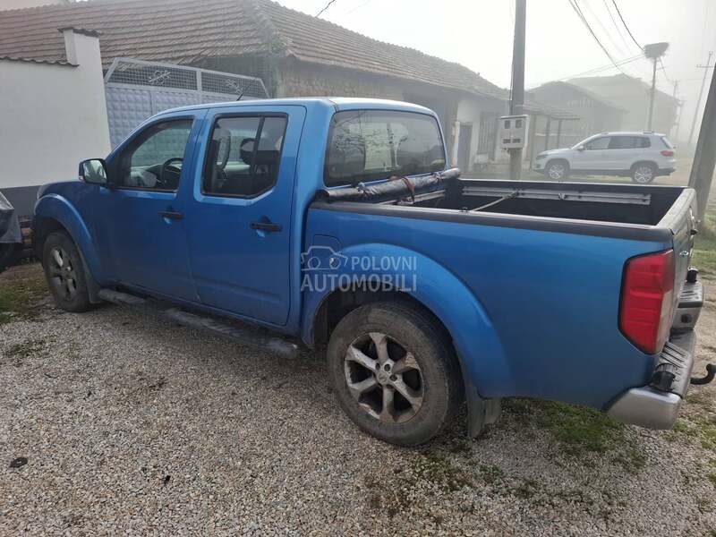 Nissan Navara 2.5