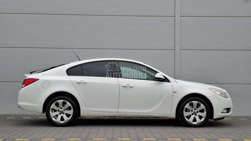 Opel Insignia 
