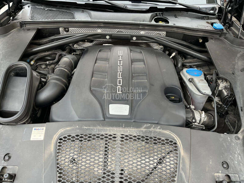 Porsche Macan s