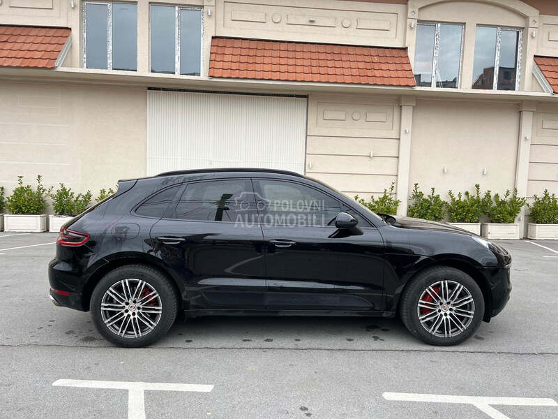 Porsche Macan s