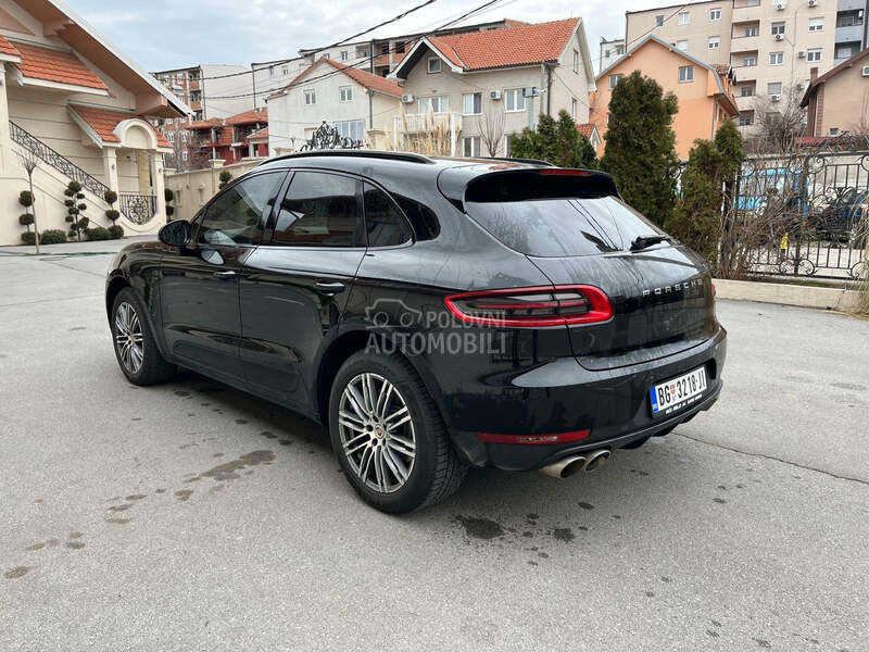 Porsche Macan s