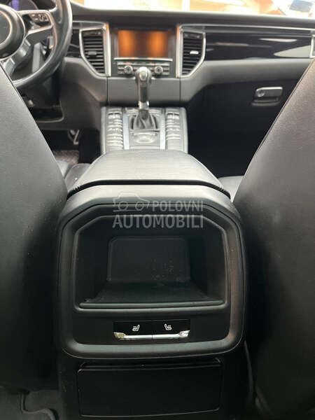 Porsche Macan s