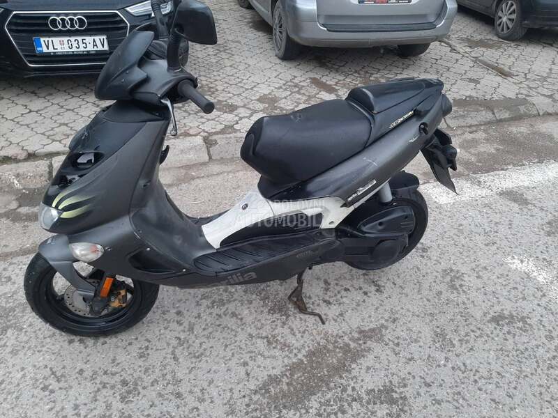 Aprilia SR