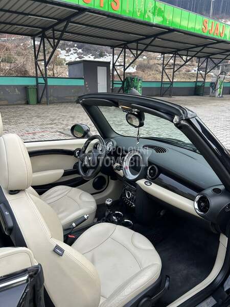 MINI Cooper Cabrio