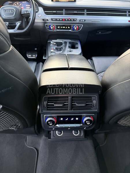 Audi SQ7 V8T