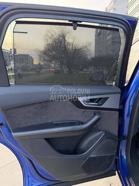 Audi SQ7 V8T