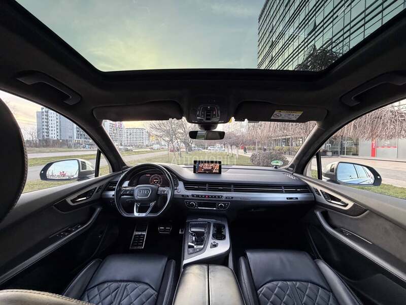 Audi SQ7 V8T