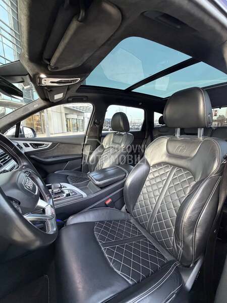 Audi SQ7 V8T