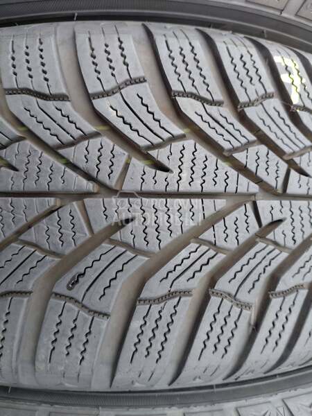 Kumho 185/65 R15 Zimska