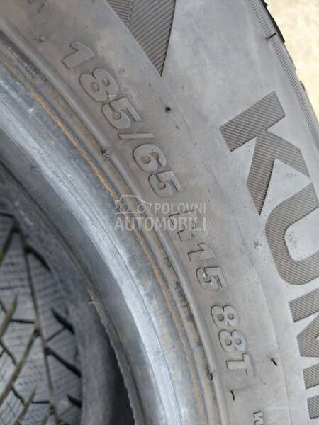 Kumho 185/65 R15 Zimska