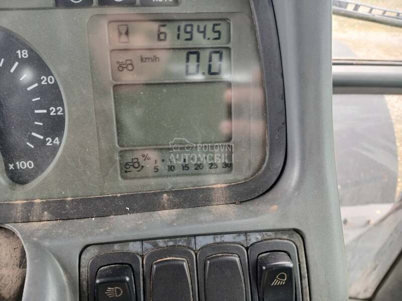 Deutz Fahr Agrotron 215