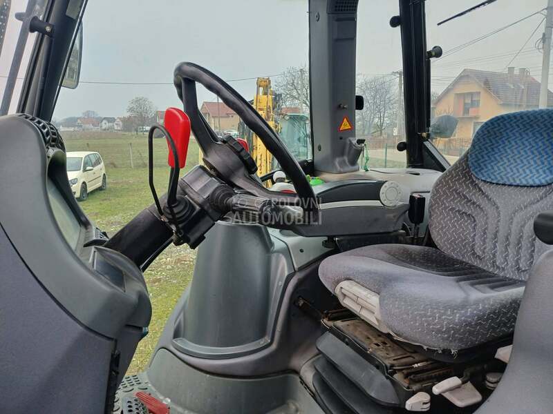 Deutz Fahr Agrotron 215