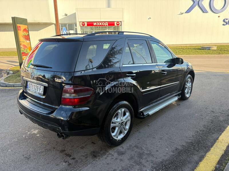 Mercedes Benz ML 320 