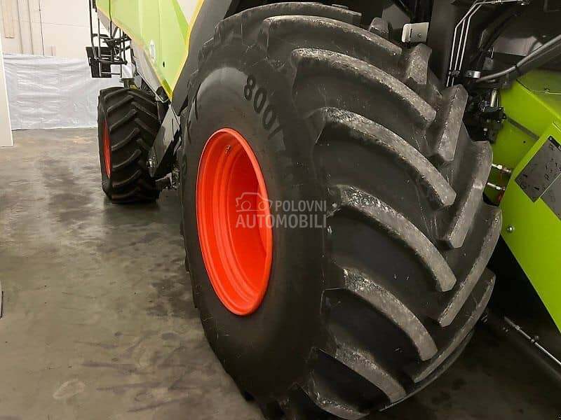 Claas Lexion 5300