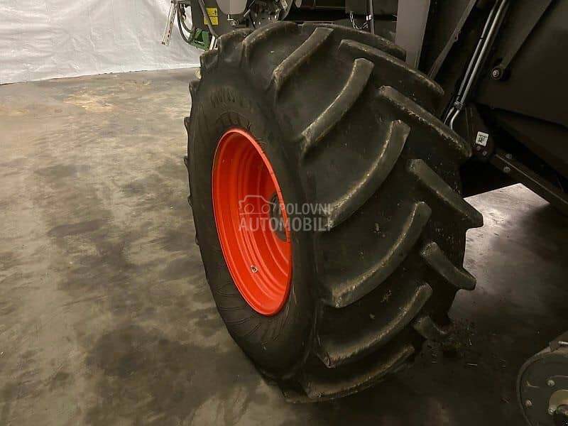 Claas Lexion 5300