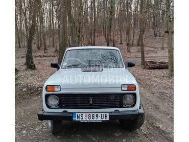 Lada Niva 1.7