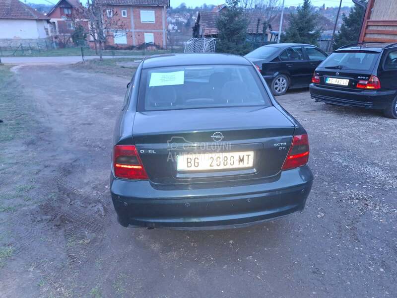 Opel Vectra B 