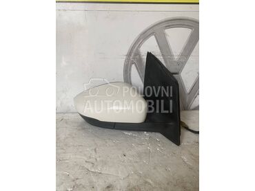 Retrovizor za Volkswagen Polo od 2010. do 2014. god.