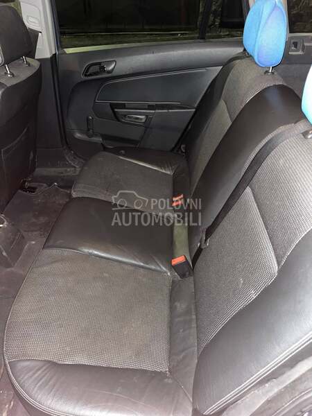 Opel Astra H 