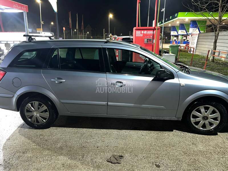 Opel Astra H 