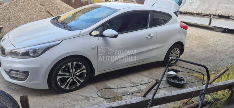 Kia pro_cee`d 1.6