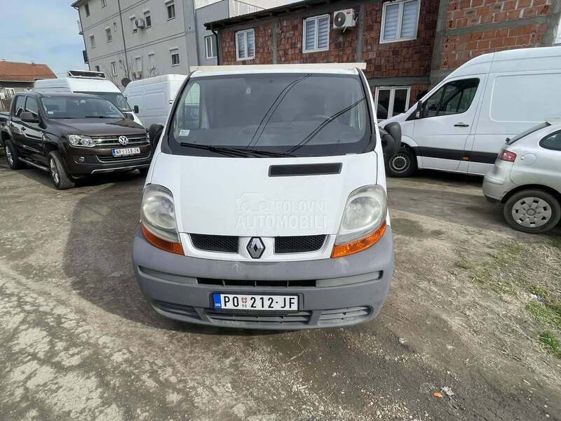 Renault Trafic 