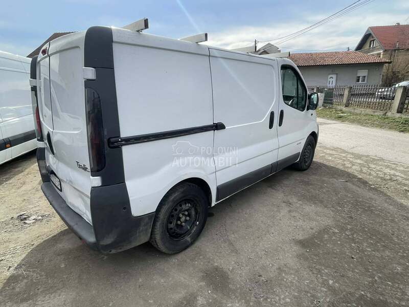 Renault Trafic 
