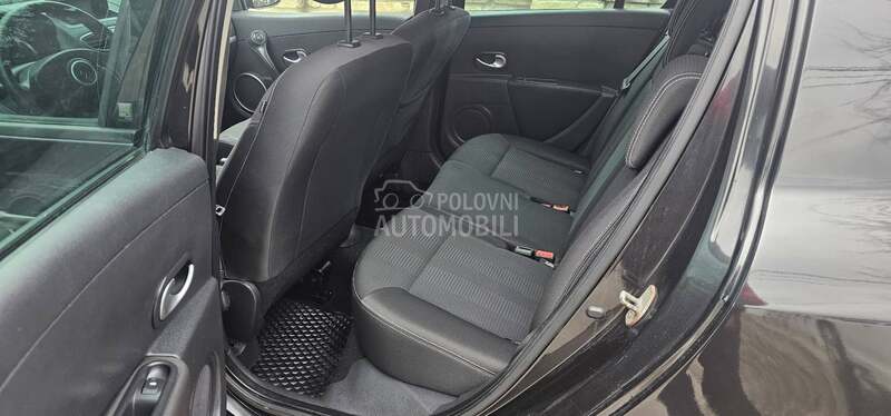 Renault Clio 1.2 16v 20TH