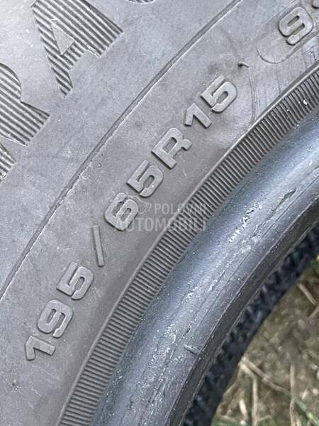 Goodyear 195/65 R15 Zimska