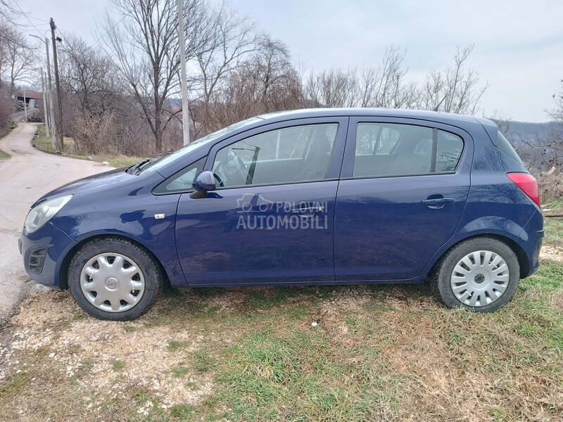 Opel Corsa D 