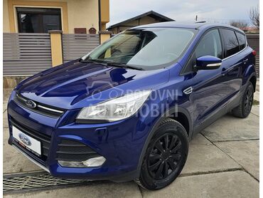 Ford Kuga //PAANORAMA