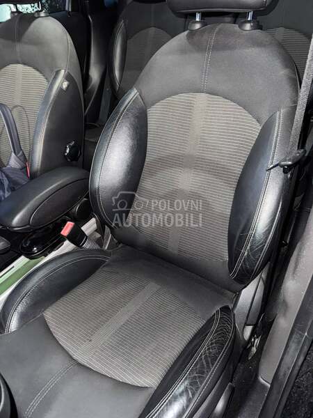 MINI Countryman 1.6d CH