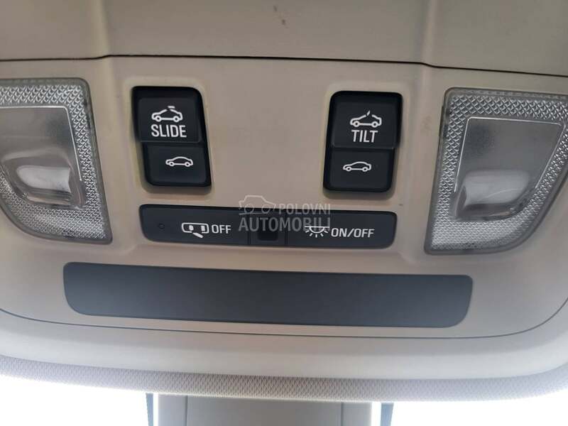 Opel Insignia 2.0 GRAND SPORT/AT8