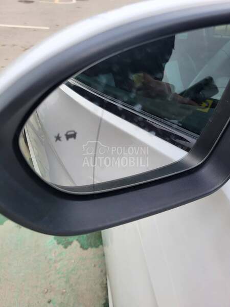 Opel Insignia 2.0 GRAND SPORT/AT8