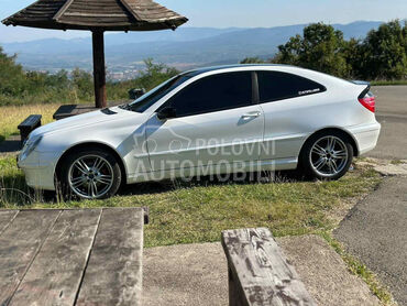 Mercedes Benz C 180 w203