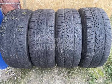 Pirelli 235/60 R17 Zimska