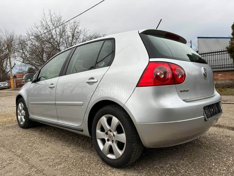 Volkswagen Golf 5 