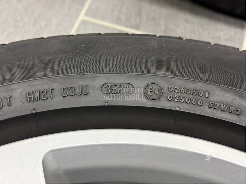 Continental 255/55 R18 Zimska