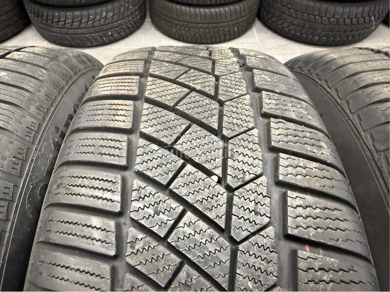 Continental 255/55 R18 Zimska